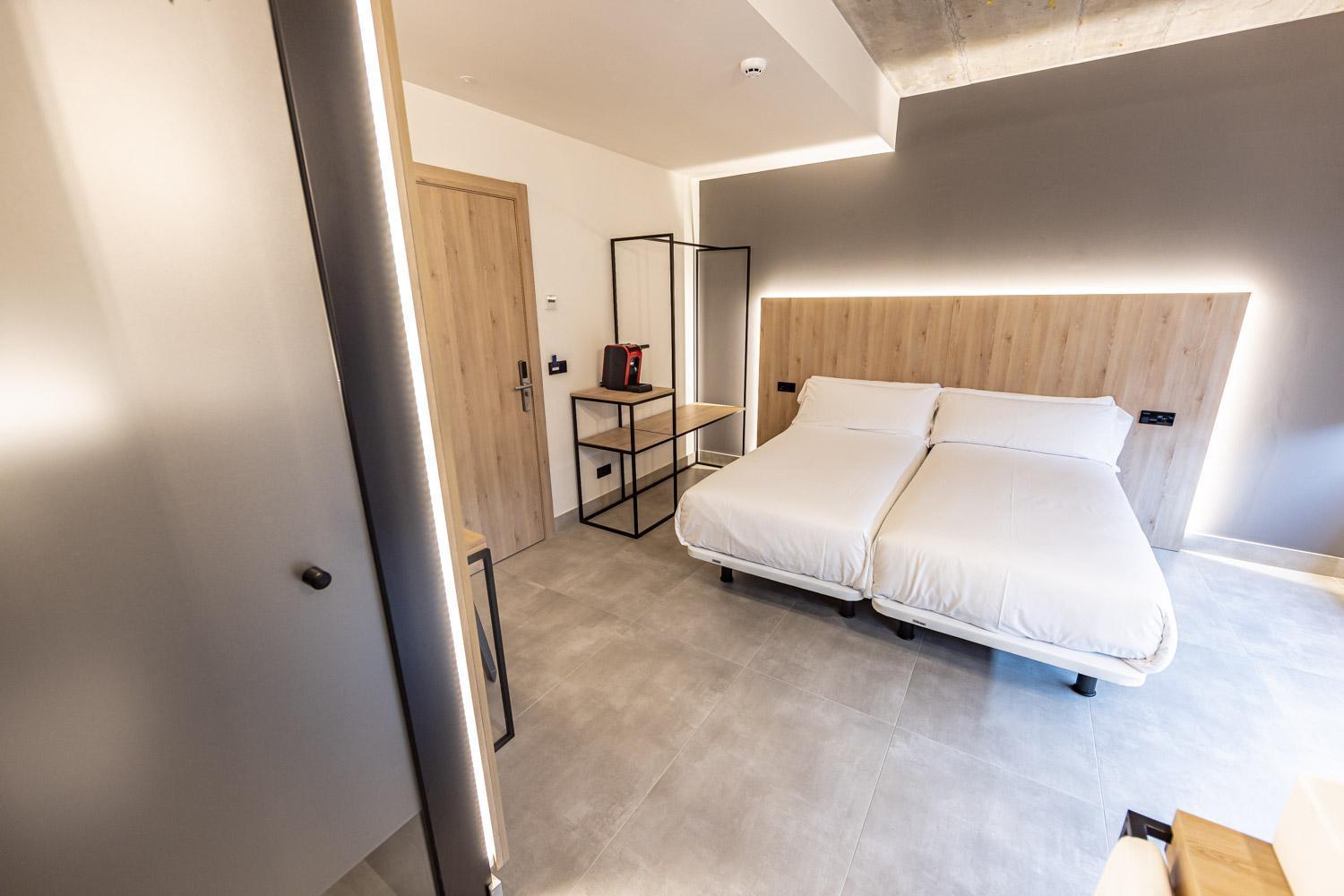 Hospedium Hotel Devalar Do Mar กามาริญาส ภายนอก รูปภาพ